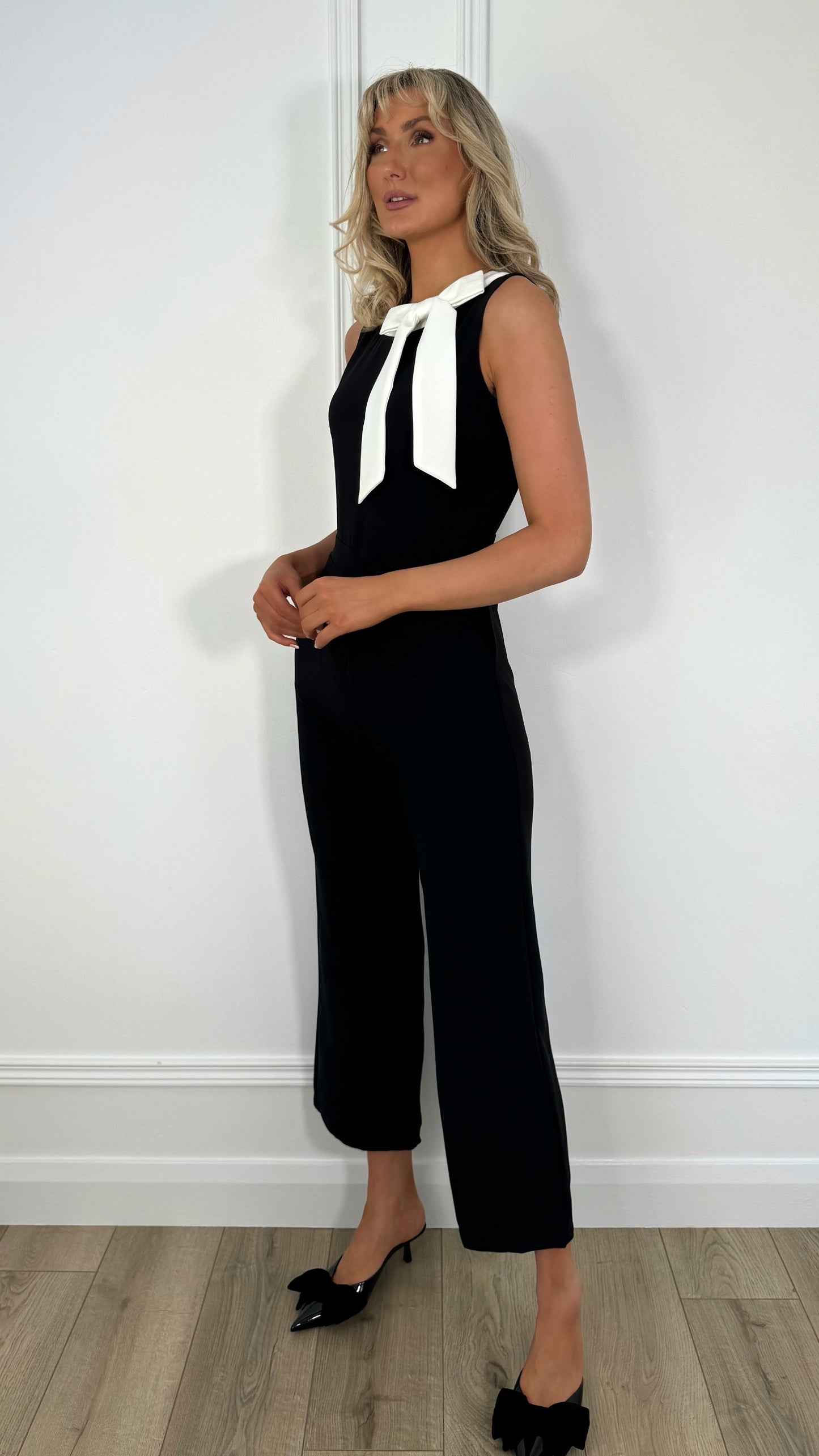 Julie white Bowknot Jumpsuit - Black
