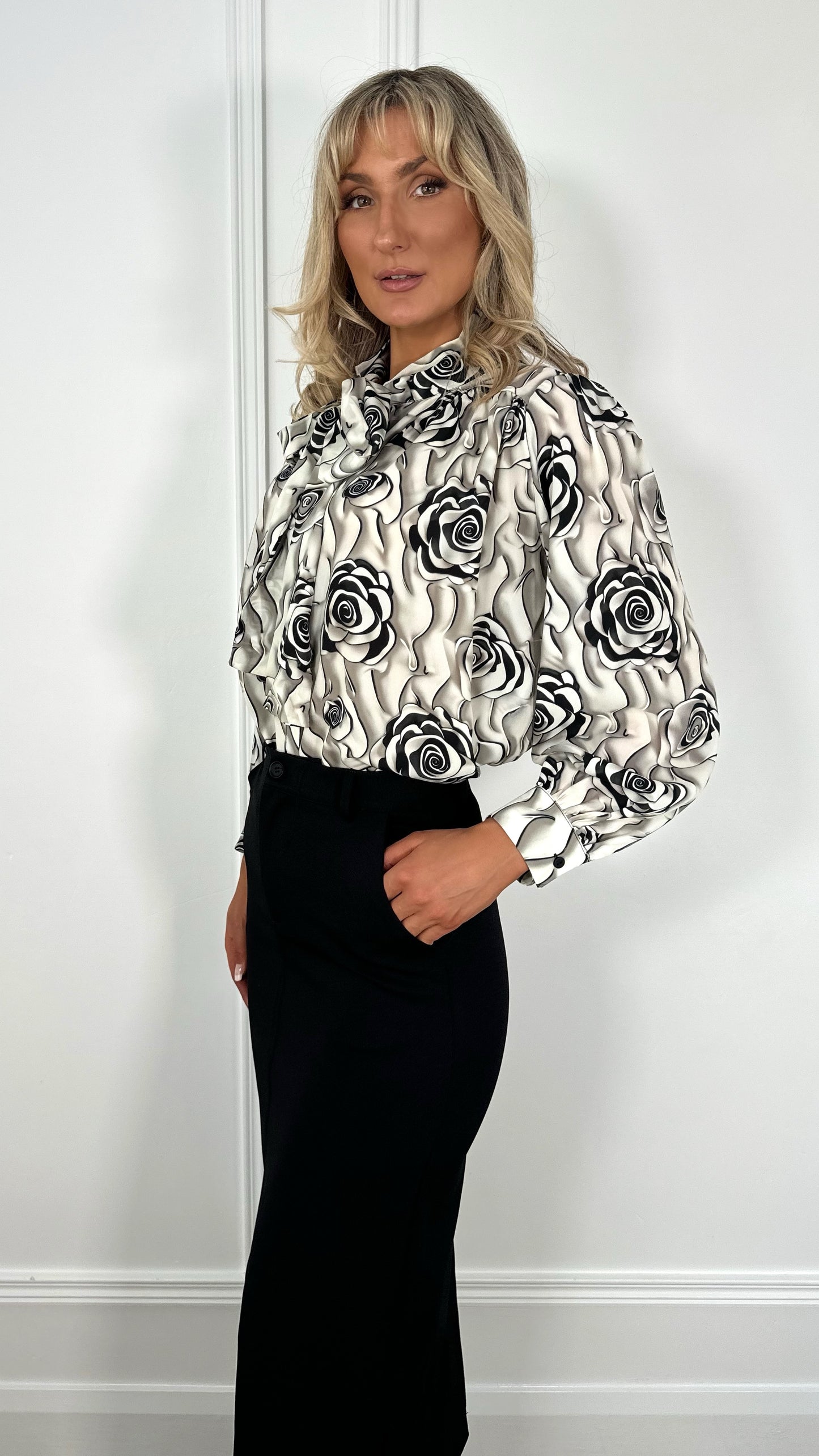 Kelly Floral Shirt with Bowknot