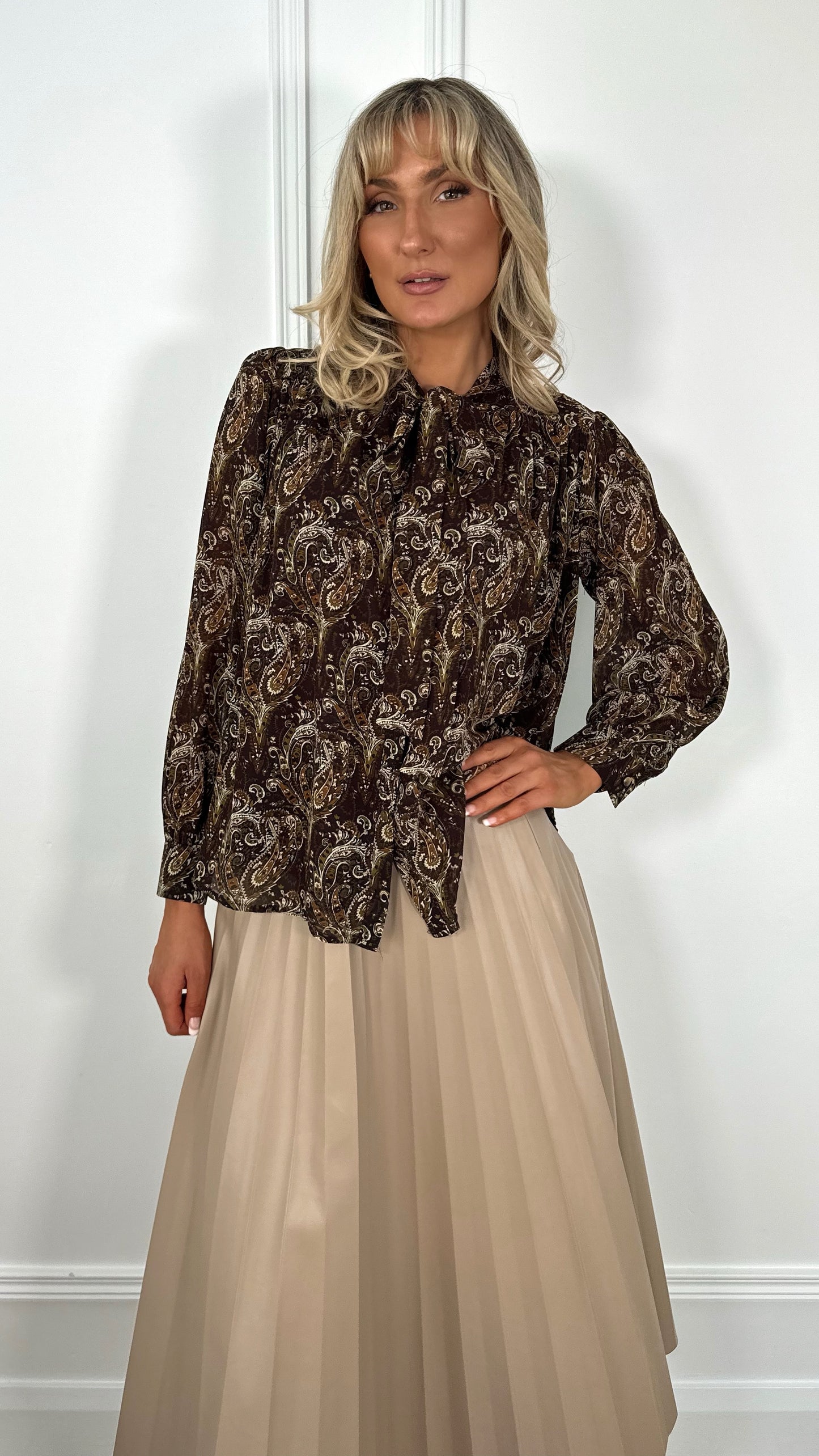Suzanne Printed Bowknot Shirt - Brown