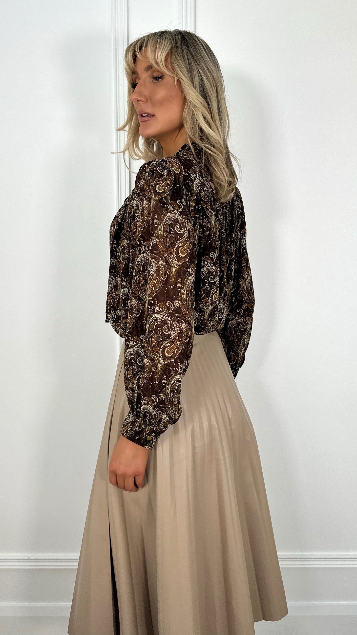 Suzanne Printed Bowknot Shirt - Brown
