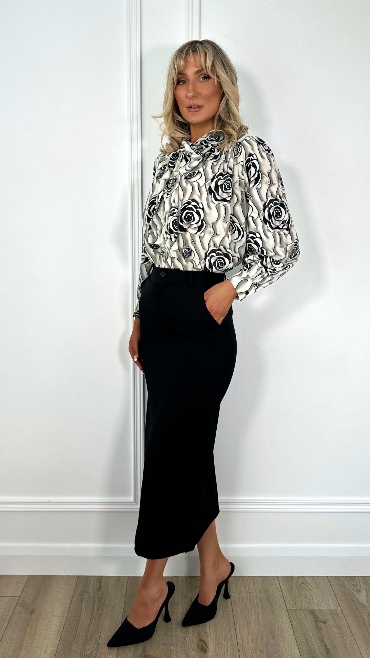 Anne Tailored Maxi Skirt - Black