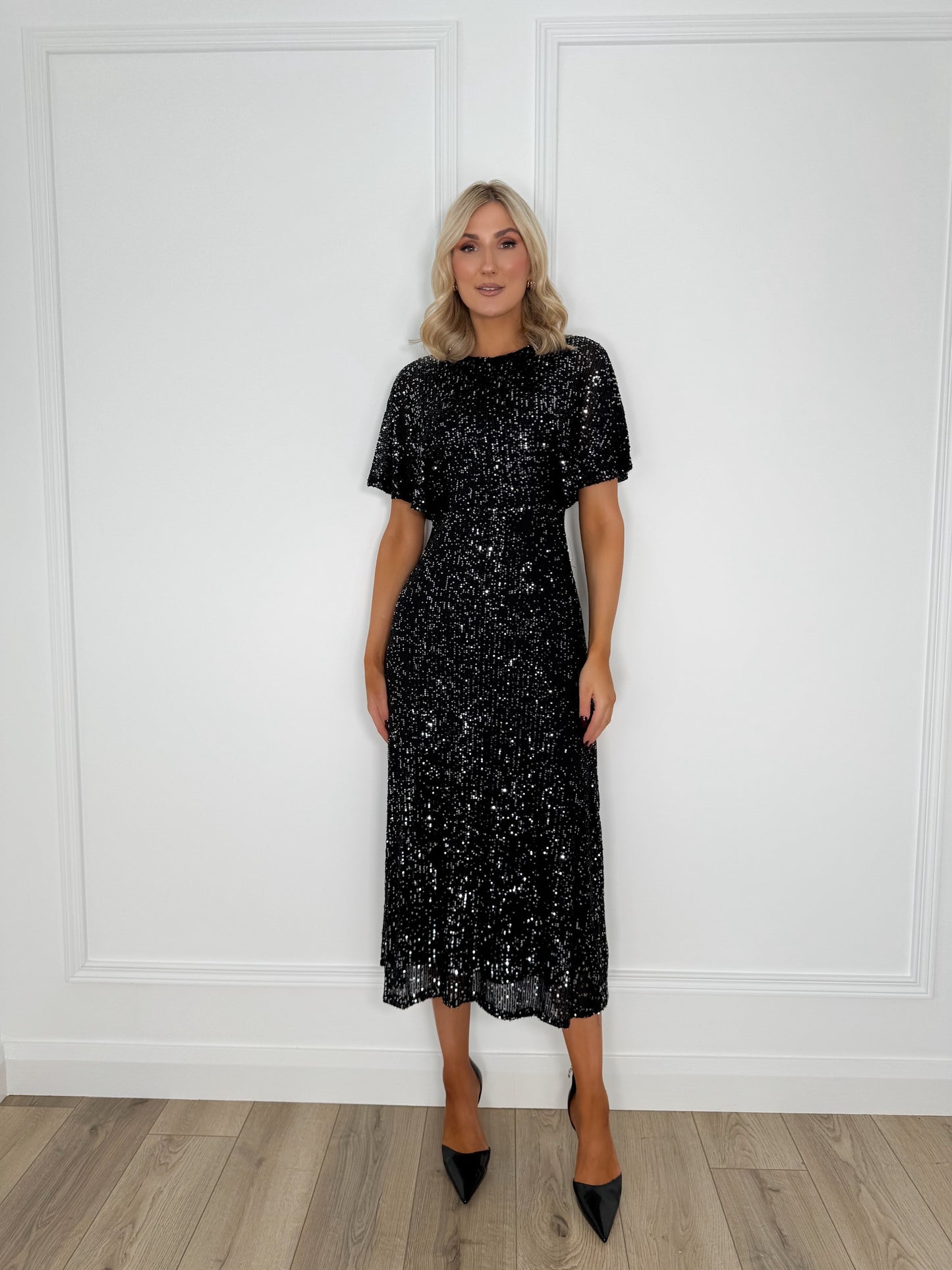 Sequin Open Back Midi Dress - Black