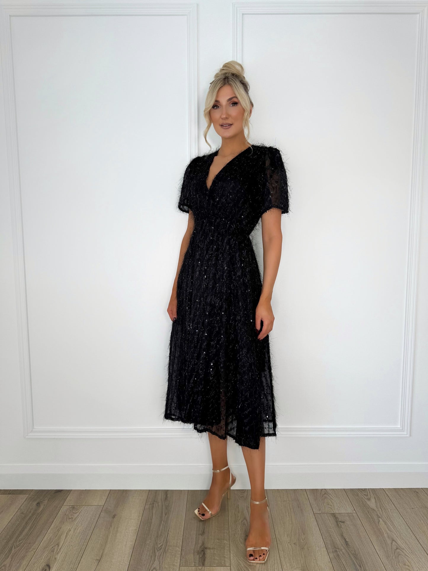 Cross Over Top with Short Sleeves Midi Sequin Dress - Black