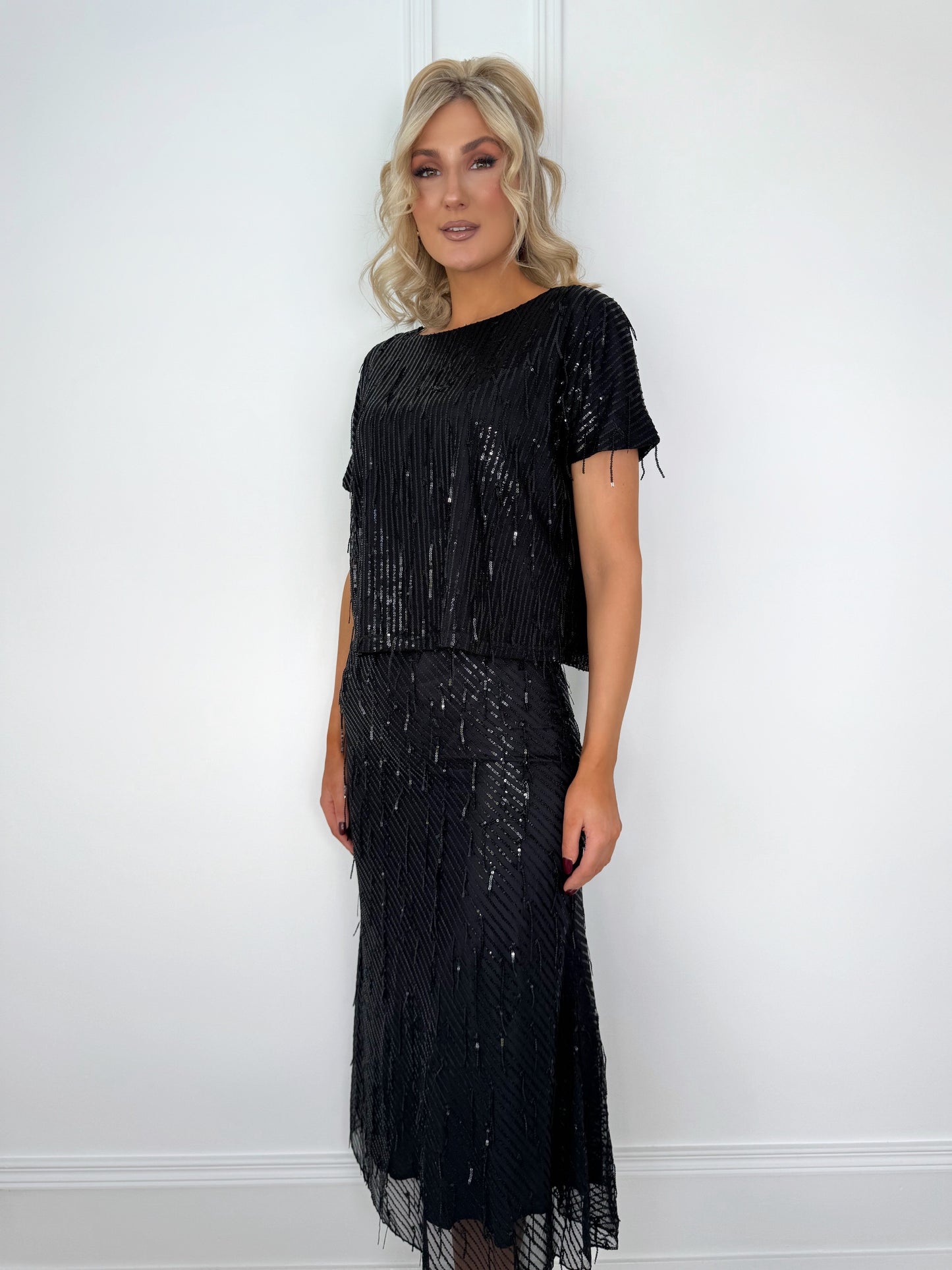 Sequin Fringe Short Sleeve Crop Top - Black