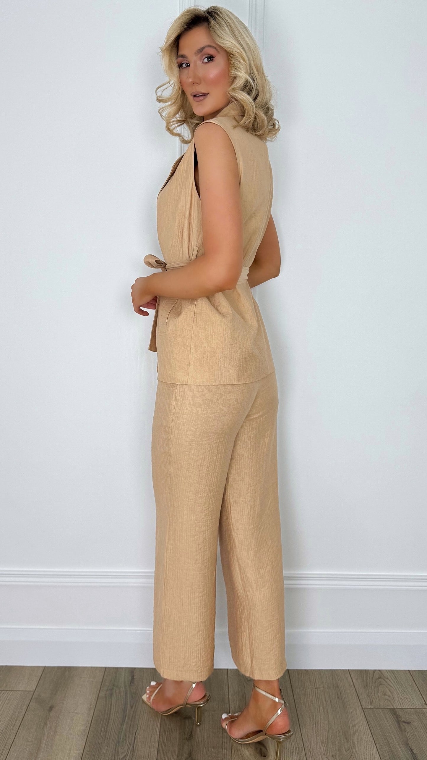 Ava Tailored Trousers with Pockets - Camel