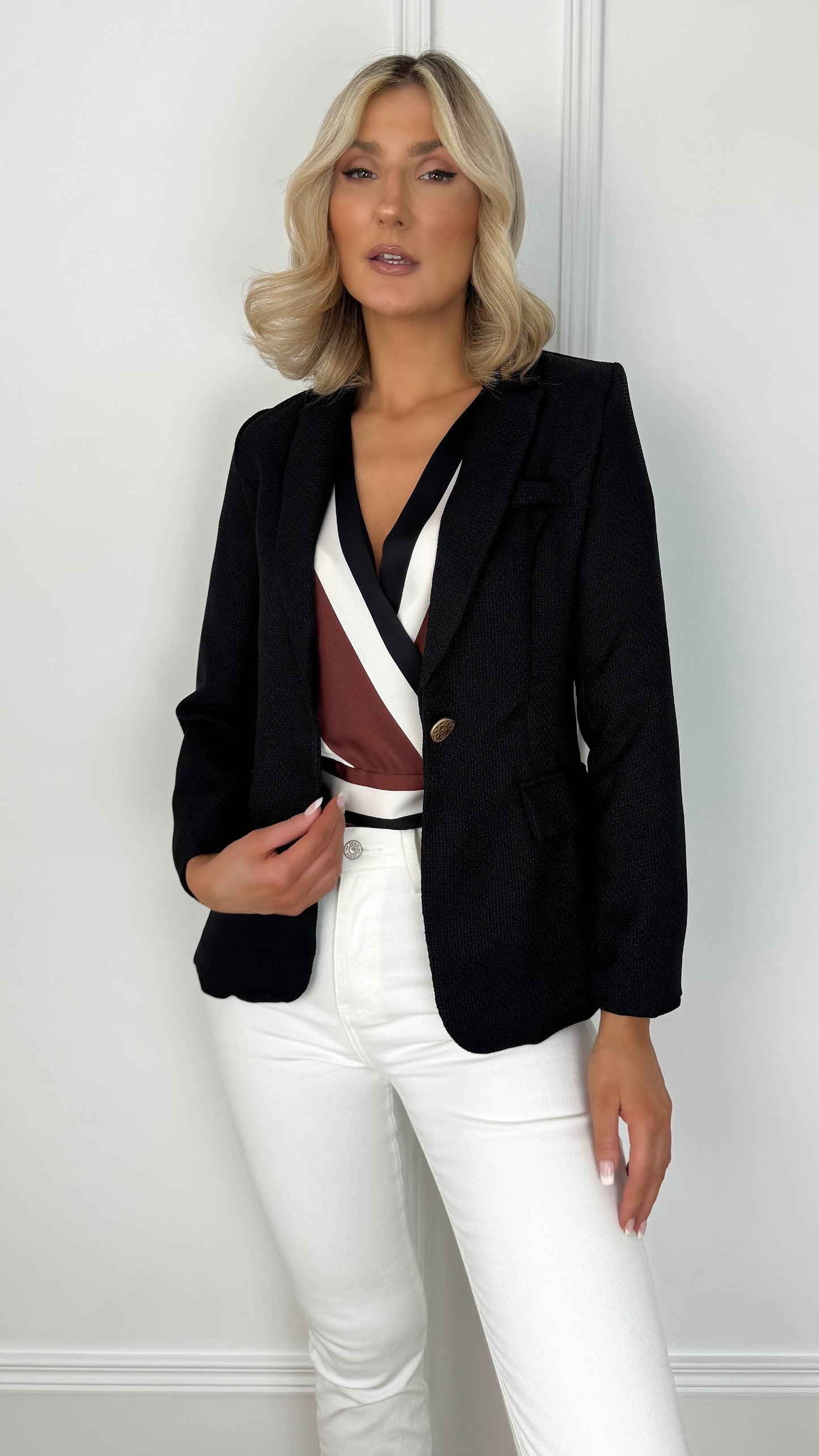 Sonya Single Breasted Blazer with Gold Button - Black