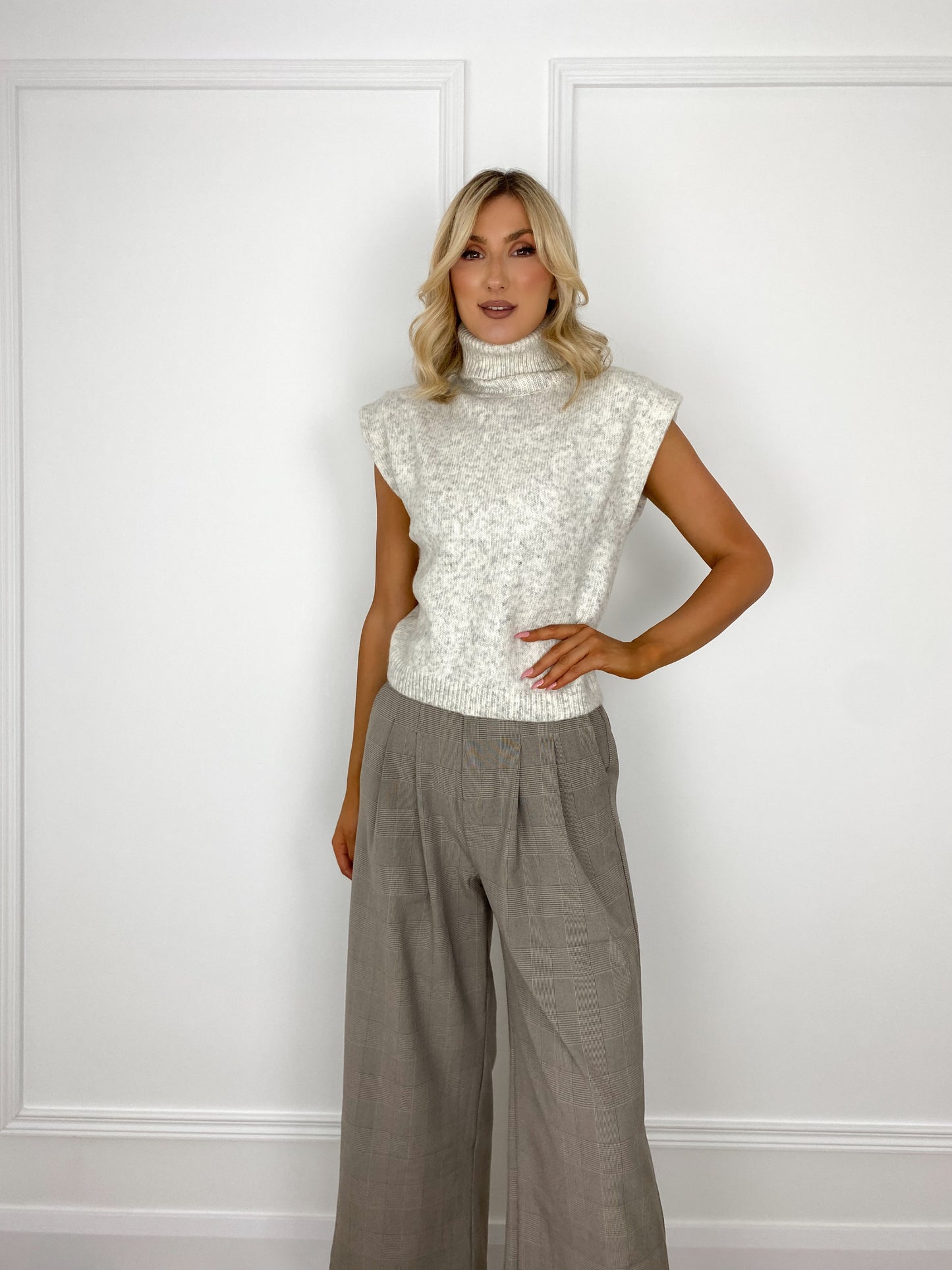 Cassy Sweater Vest With High Neck  - Grey