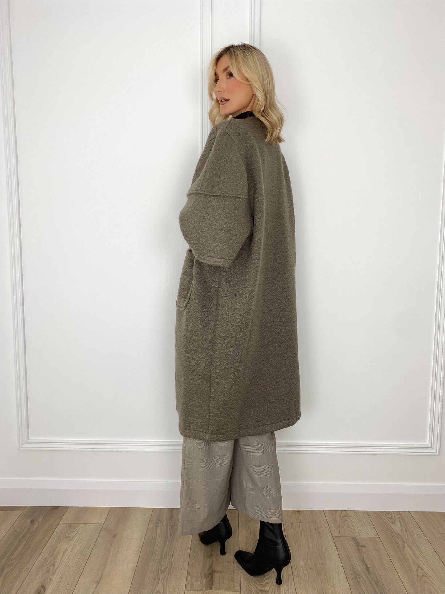 Midi Sleeves Oversized Coat with Front Pockets