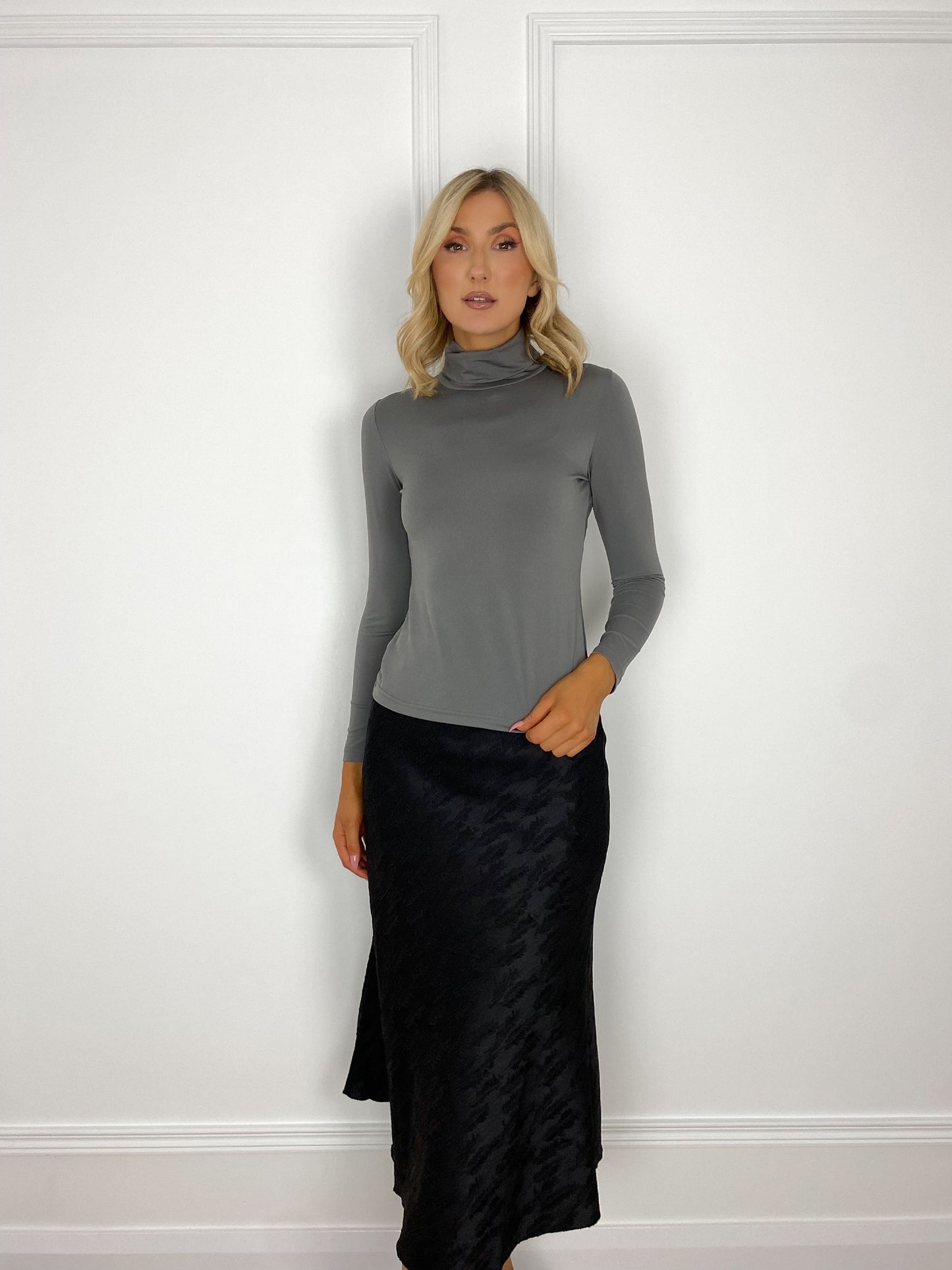 Silvia Polo Neck Top - Grey