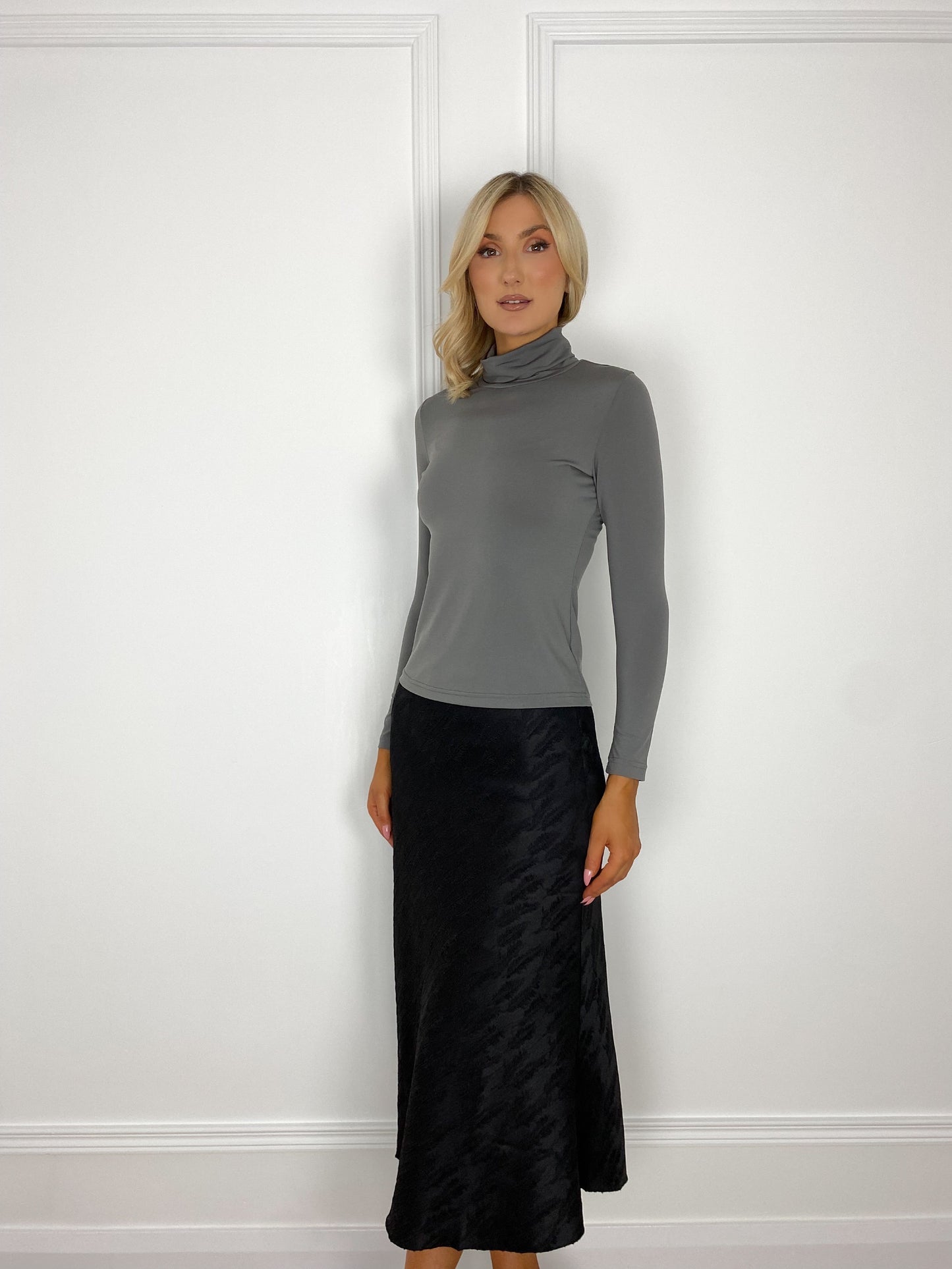 Lola Pattern Midi Skirt - Black