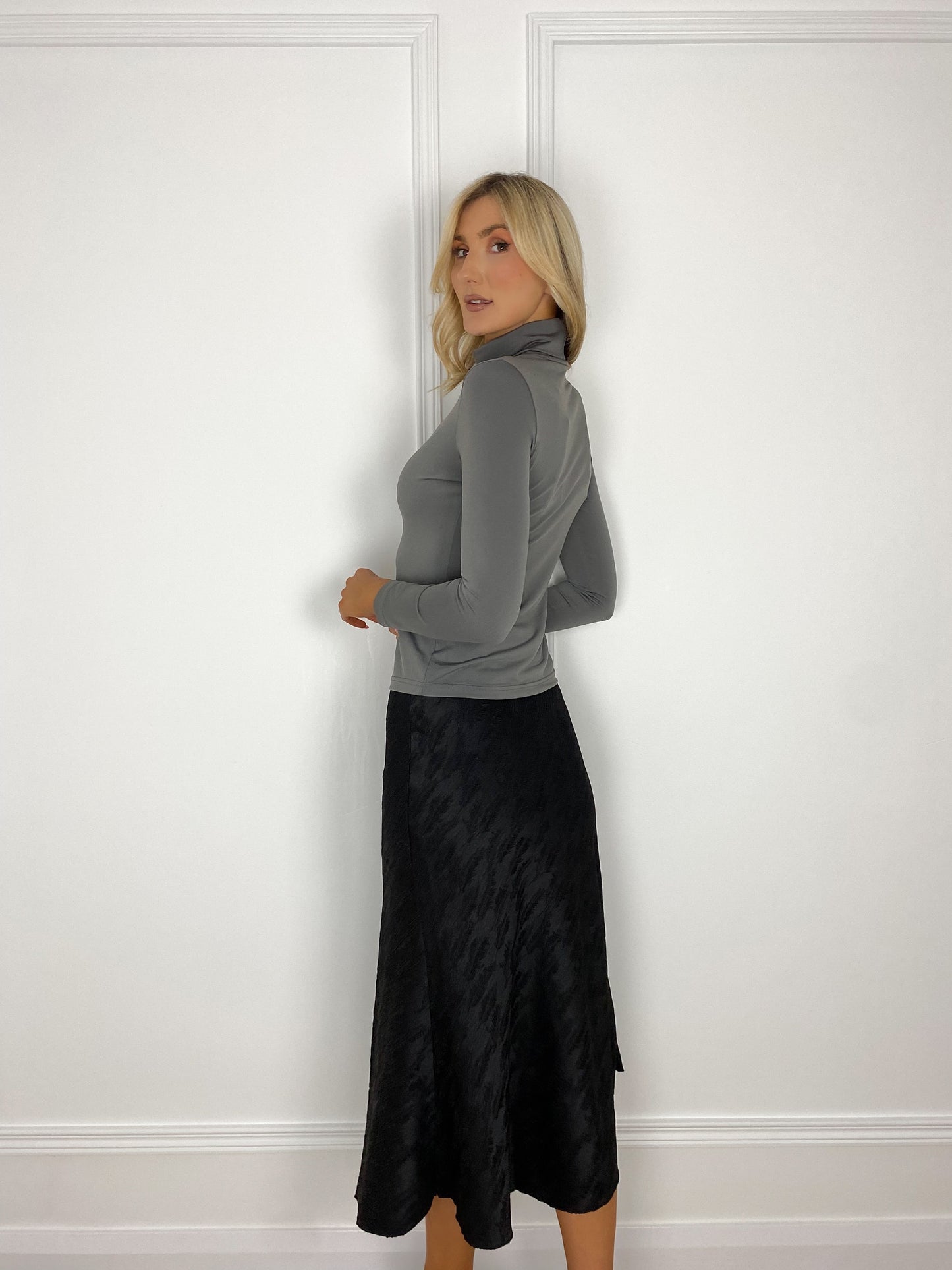 Silvia Polo Neck Top - Grey