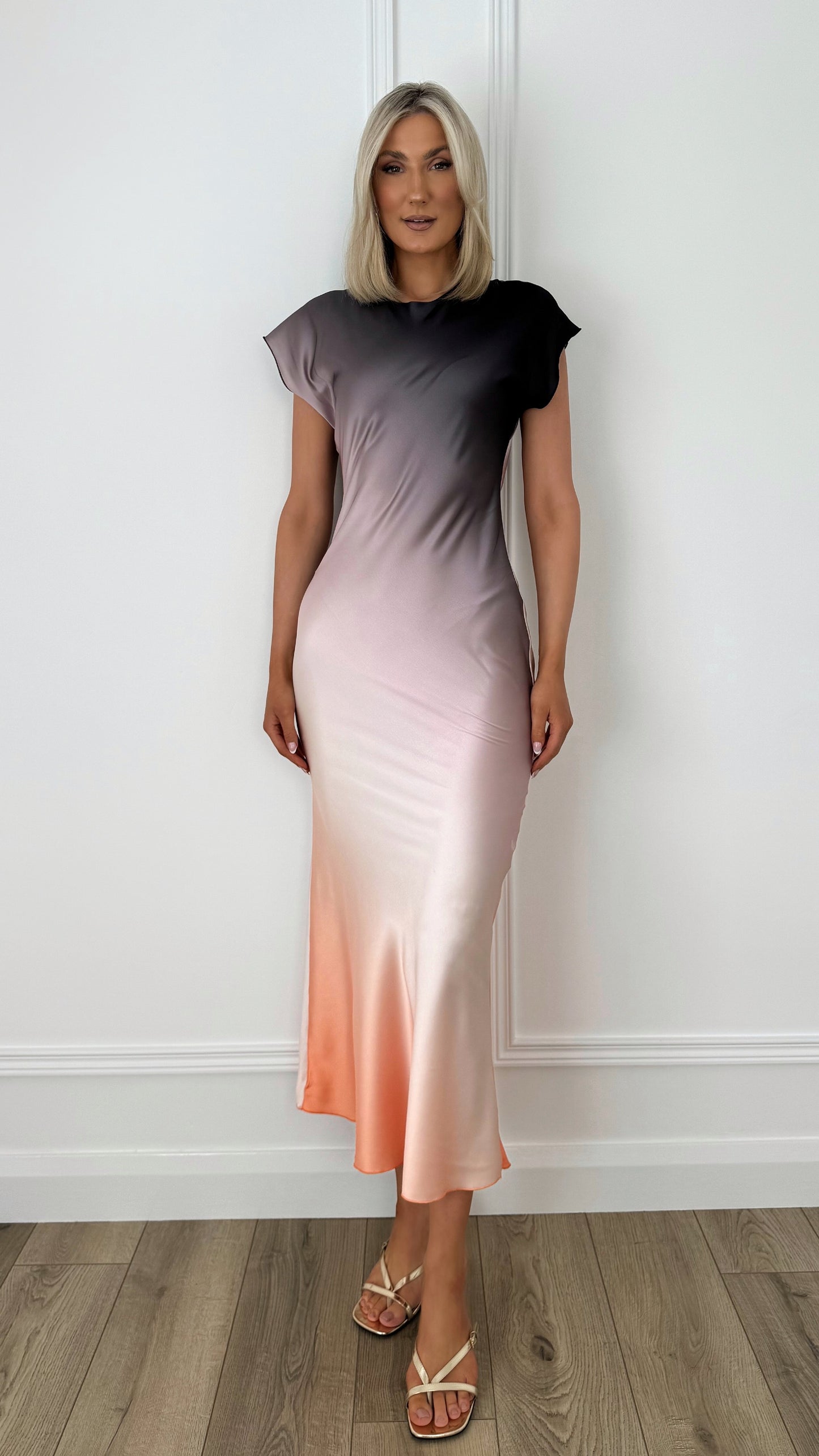 Paula Satin Dress with Short Sleeves