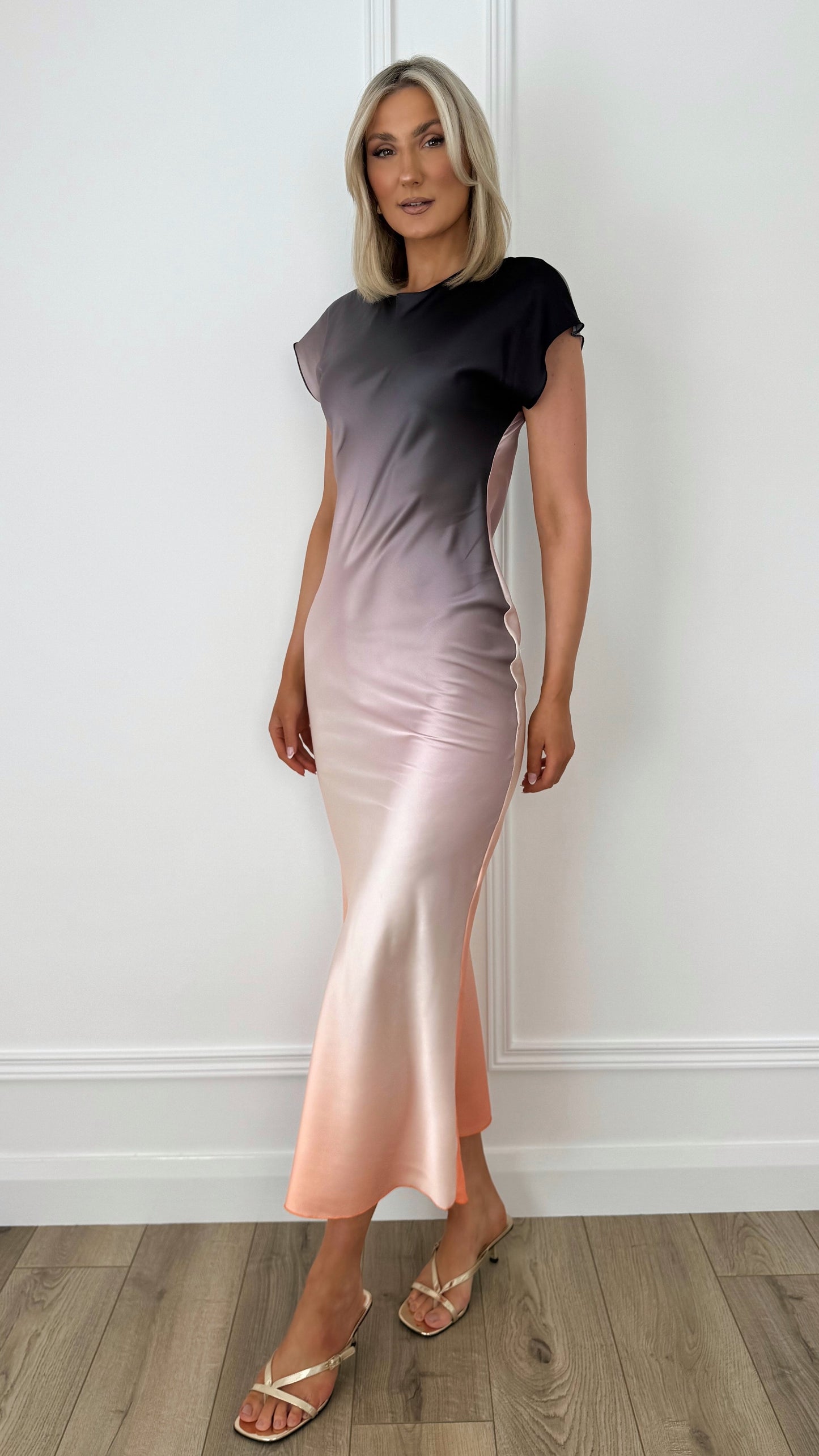 Paula Satin Dress with Short Sleeves