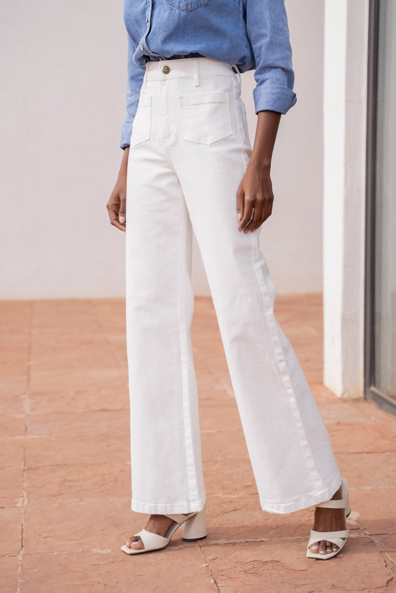 Gaspard Wide Leg Trousers with Front Pocket - White