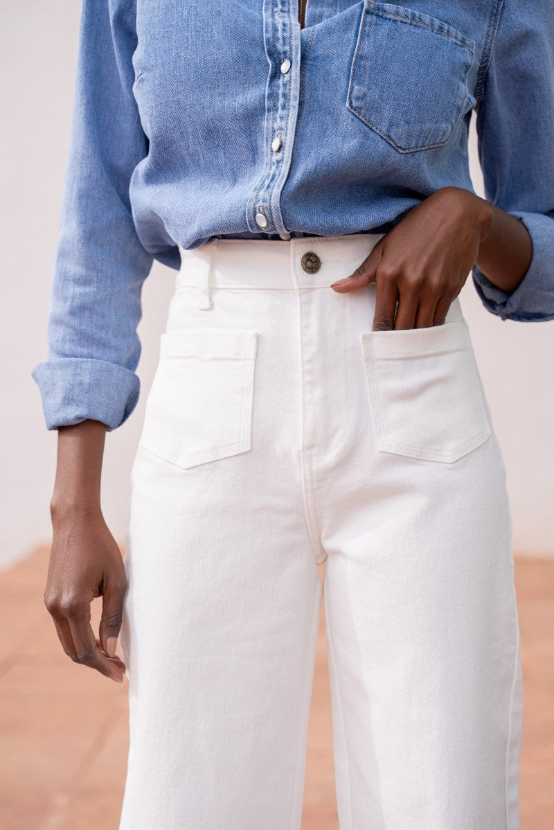 Gaspard Wide Leg Trousers with Front Pocket - White