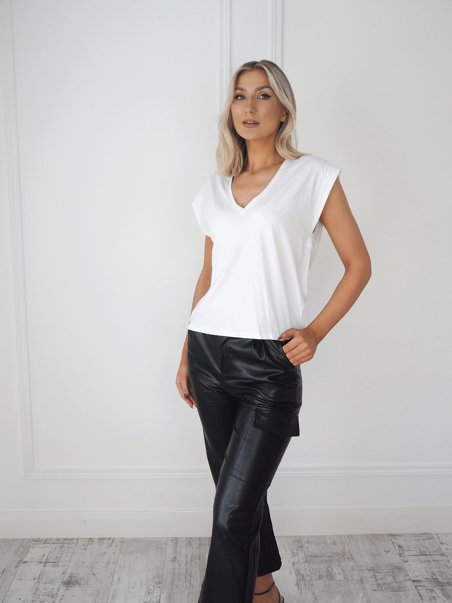 Bella Top - White