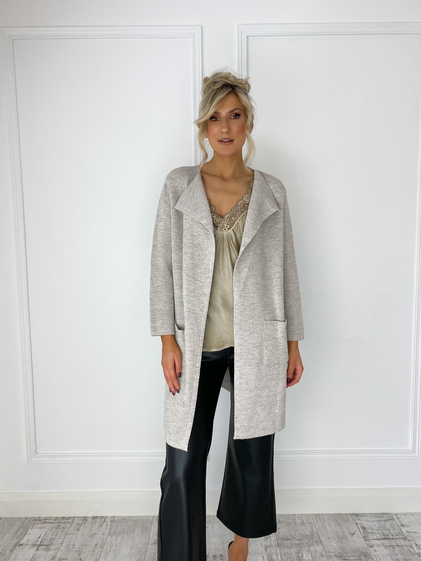 Bella Cardigan With pockets
