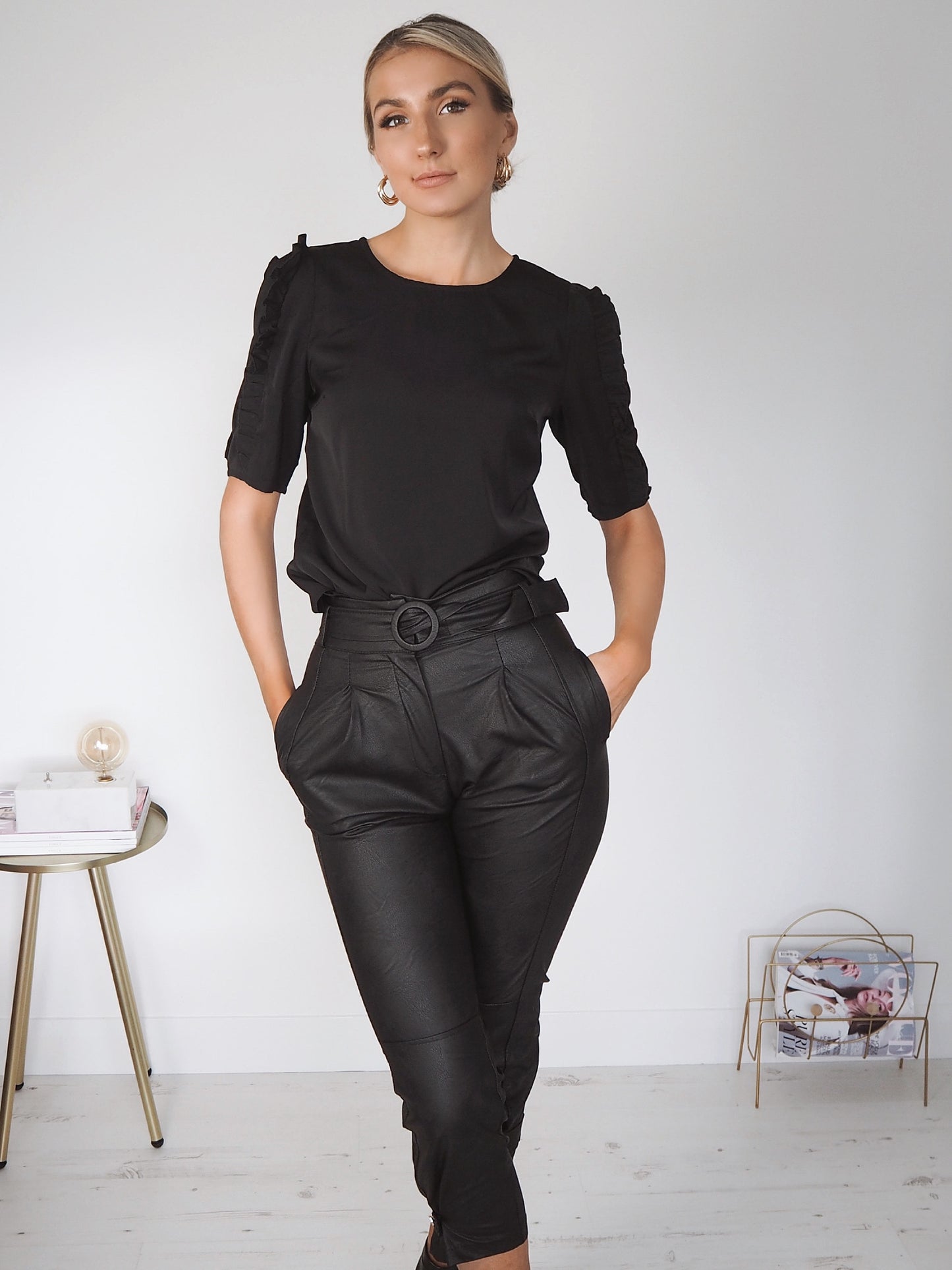 Luna Ruffle Sleeve Top - Black