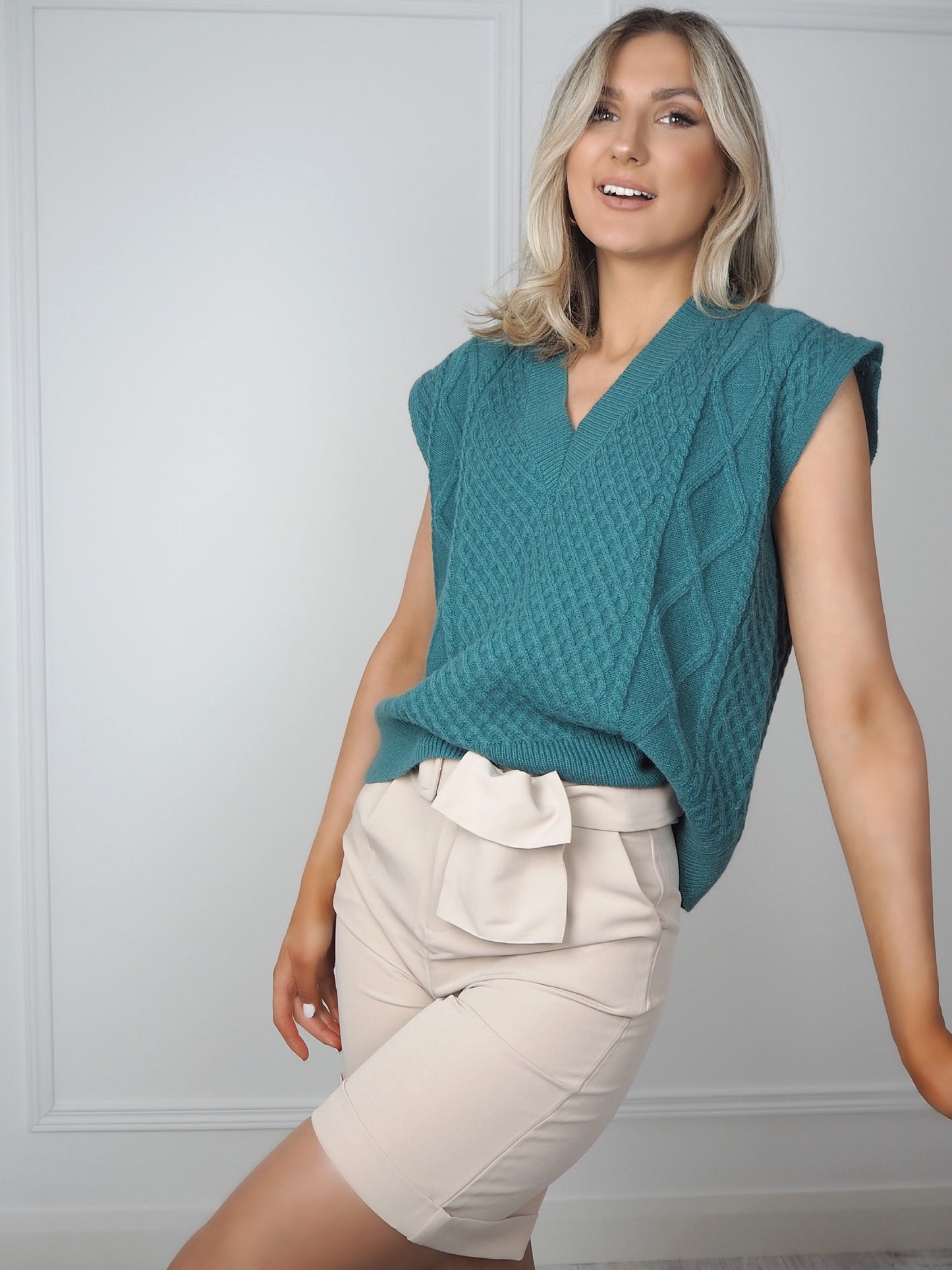 Chrissy Beige Belted Shorts