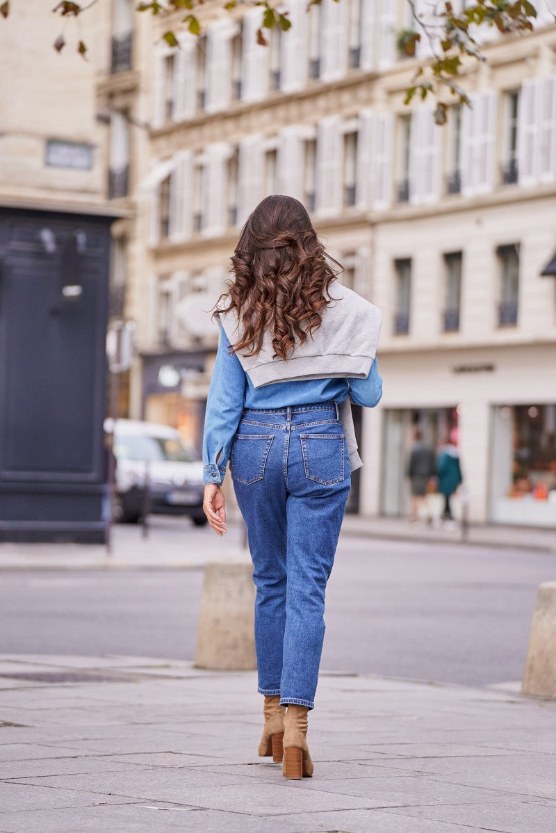 Masie Mom Fit Jeans