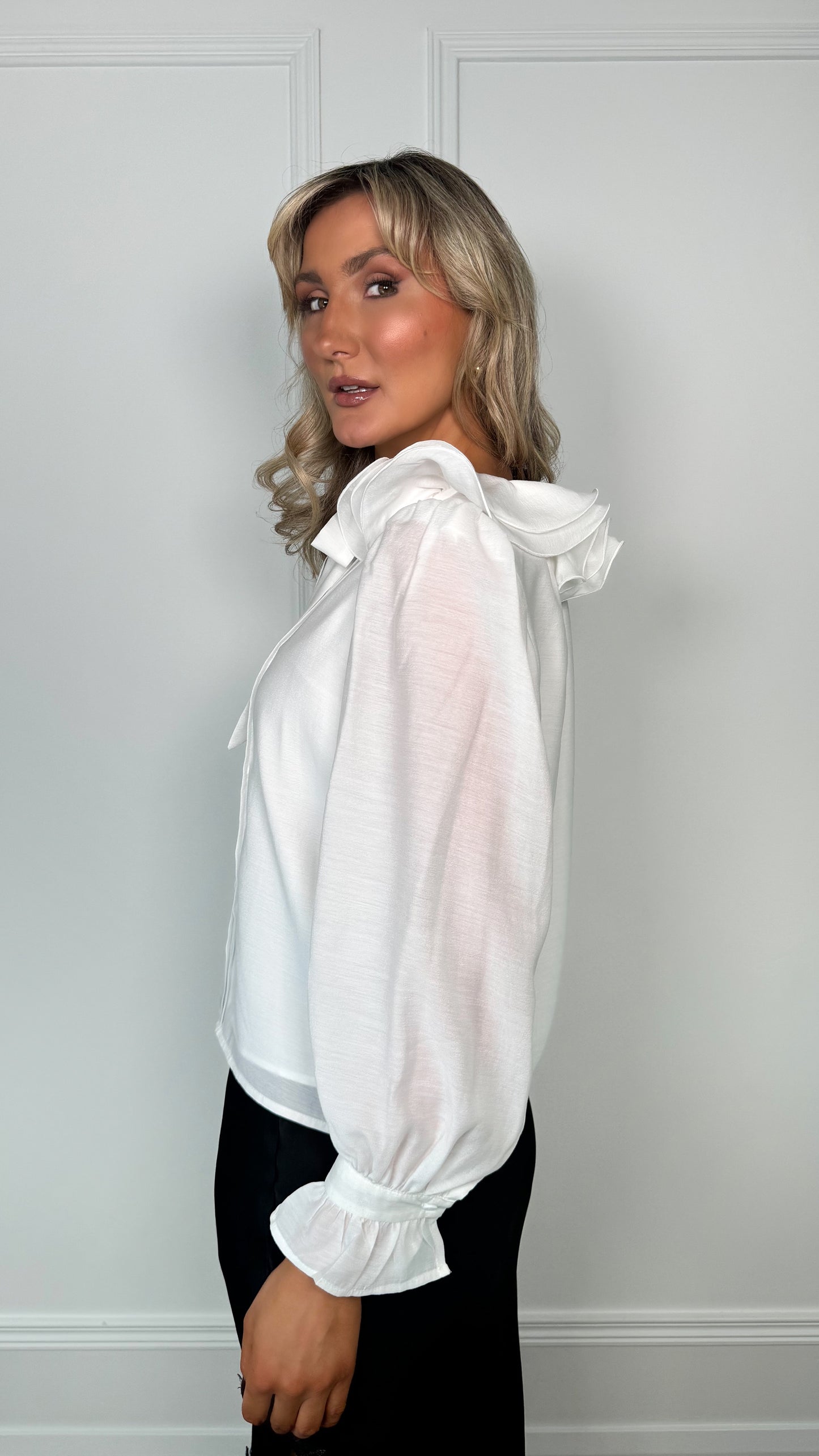 Ann Ruffle Blouser with Bow Tie - White