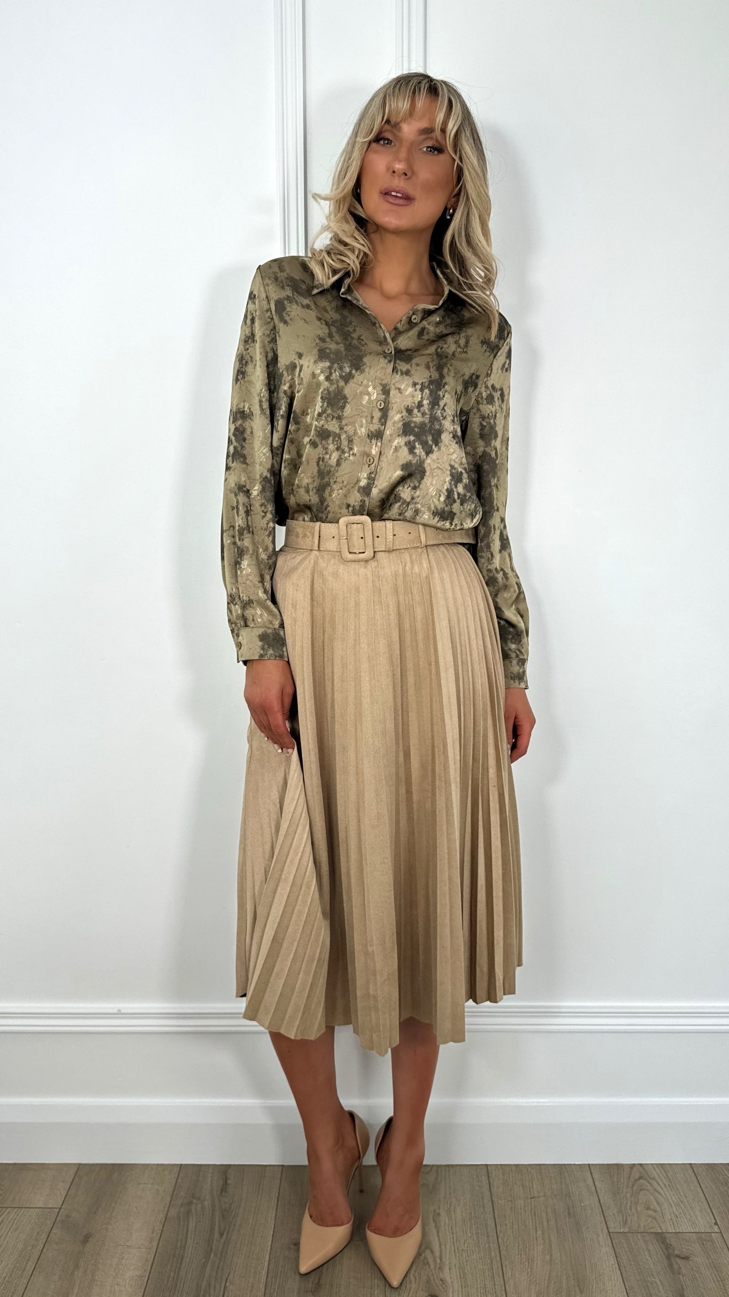 Bella Beige Belted Pleated Skirt