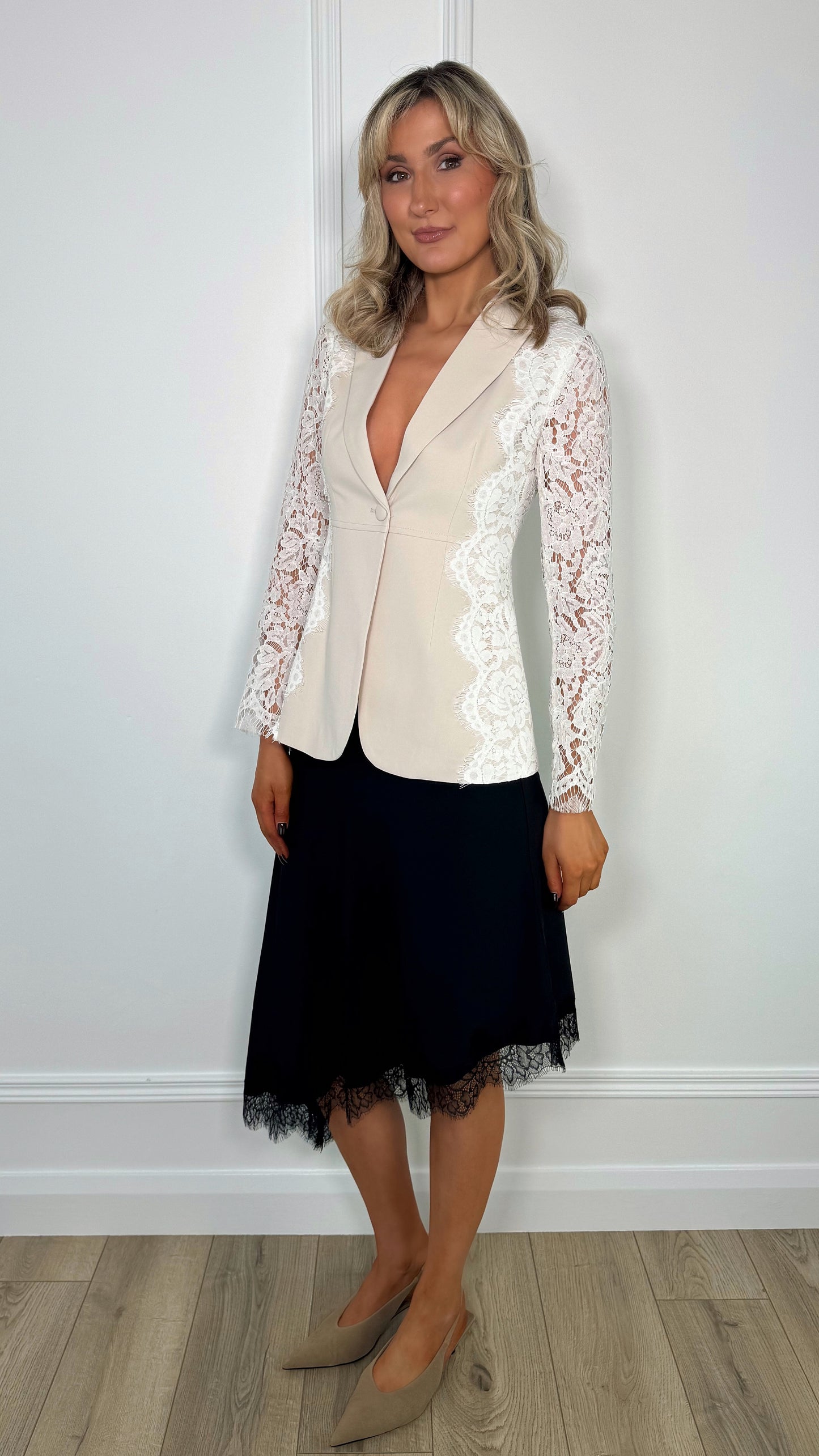 Moira Lace Skirt - Black