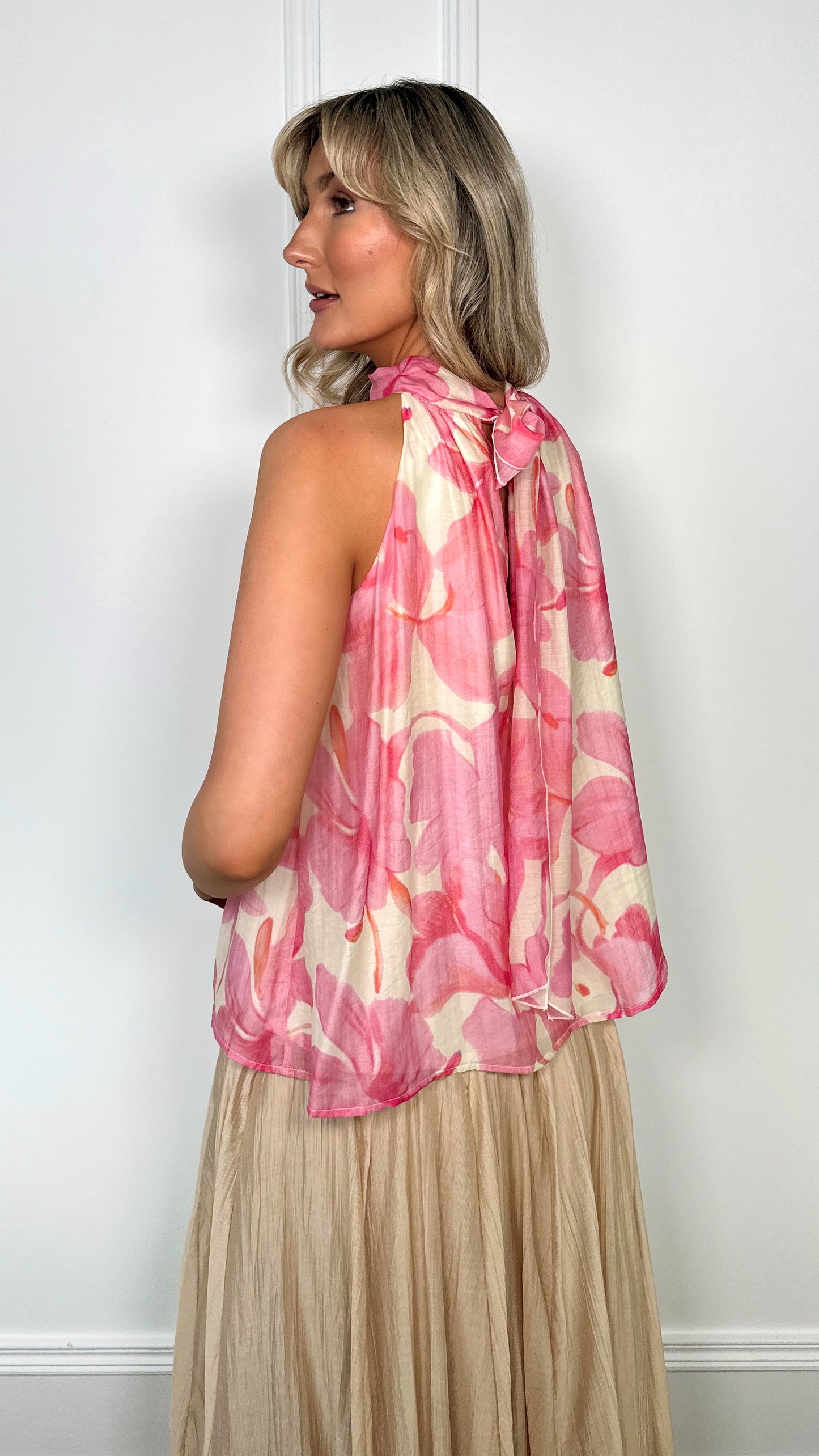 Pauline Floral Necklace Top - Pink