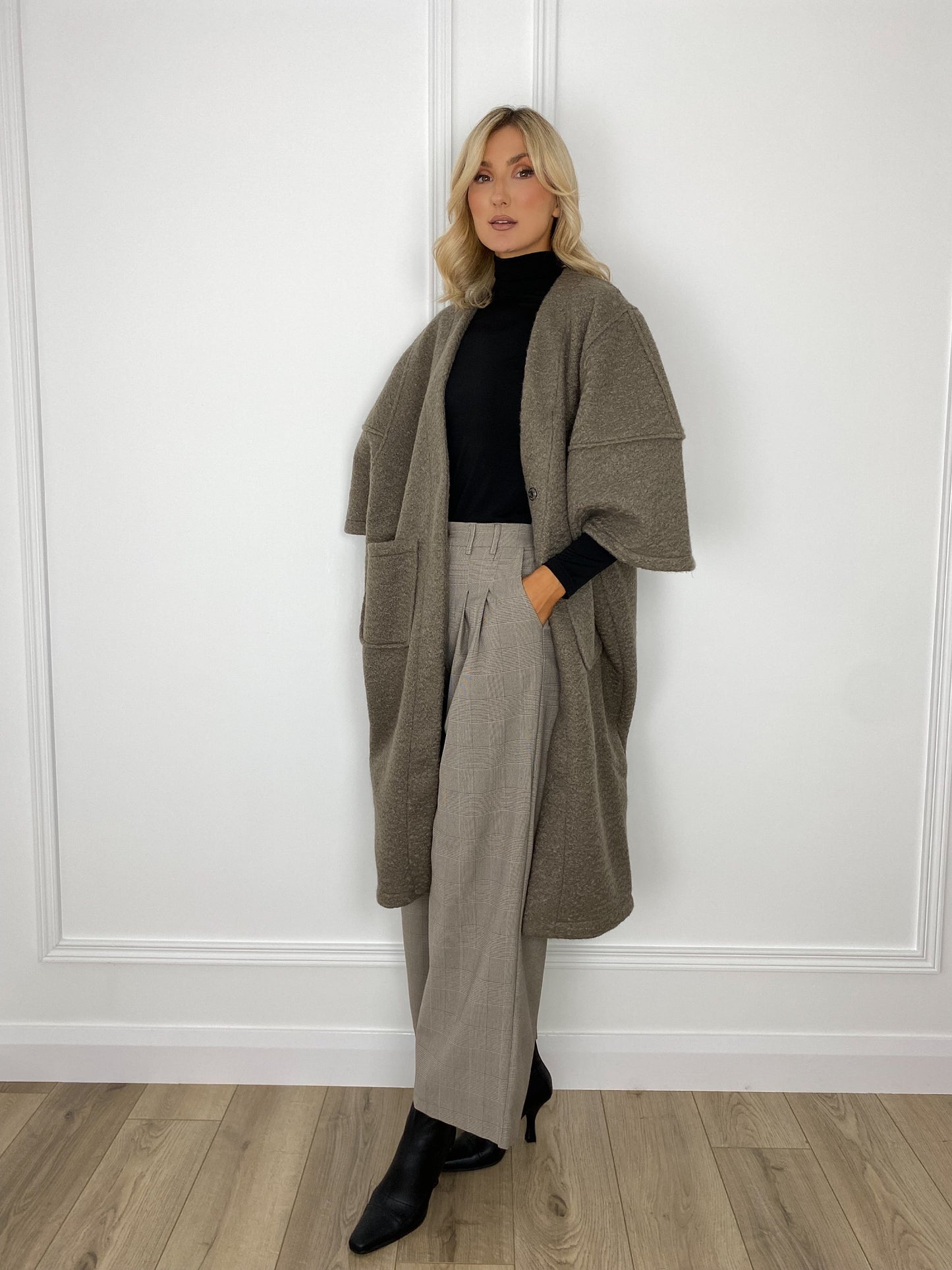 Midi Sleeves Oversized Coat with Front Pockets
