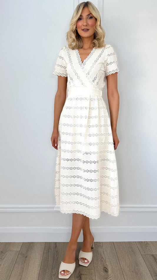Lisa Broderie Dress - White