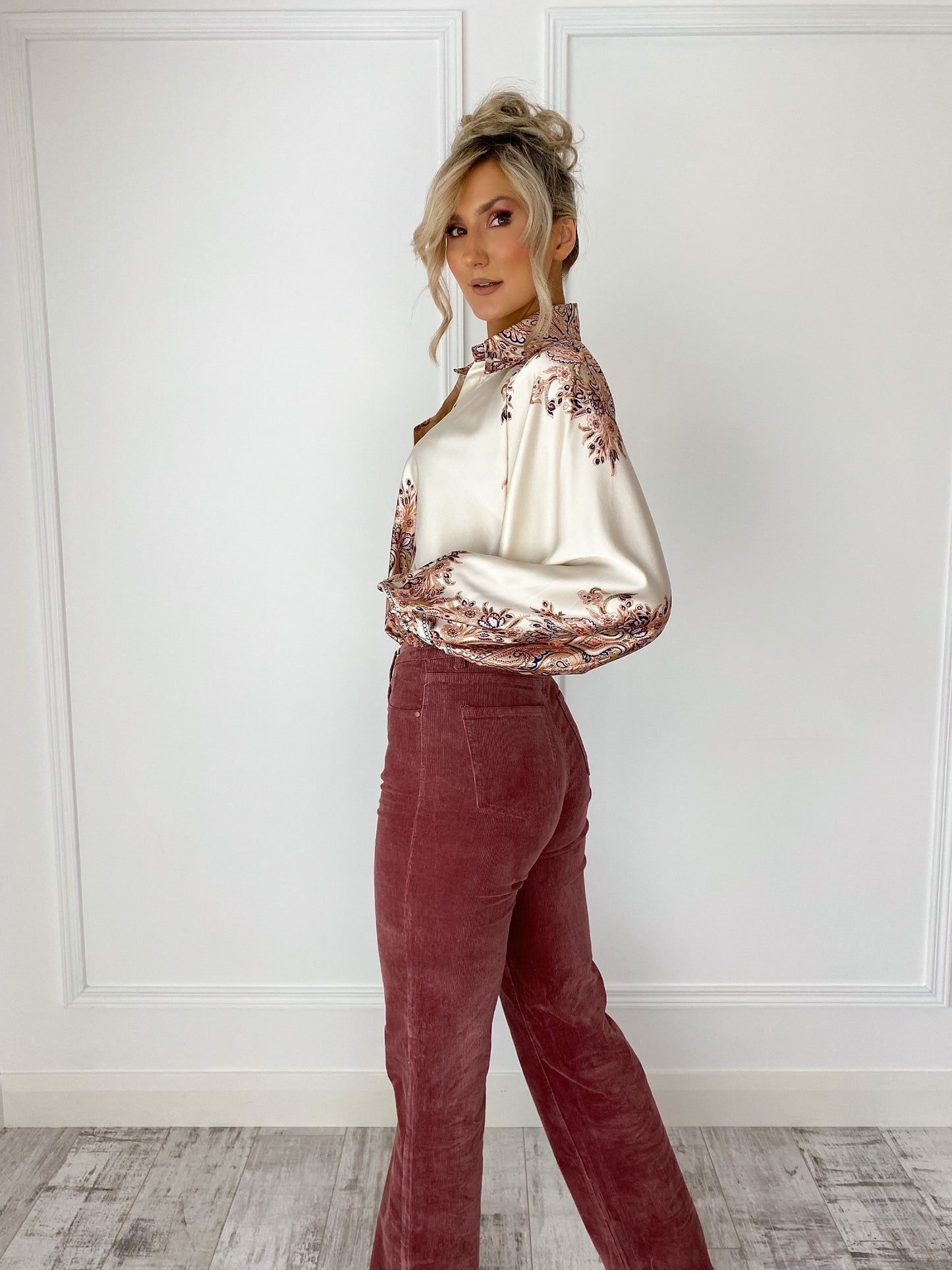 Barbara Wide Leg Velour Pants - Pink